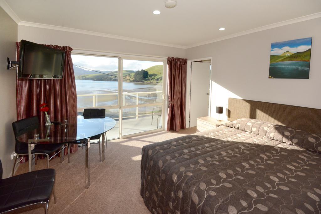 Otago Peninsula Motel Портобелло Экстерьер фото